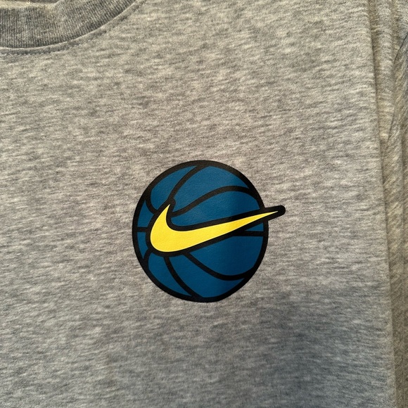 Nike T-Shirt Men’s Size Large NIKE Spell Out Block Letters Short Sleeve Gray - Picture 2 of 7